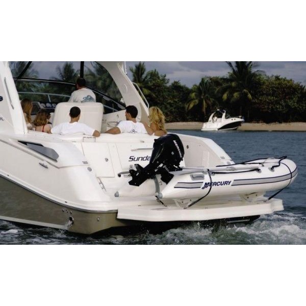 Пластиковый катер Sea Ray 370 Sundancer