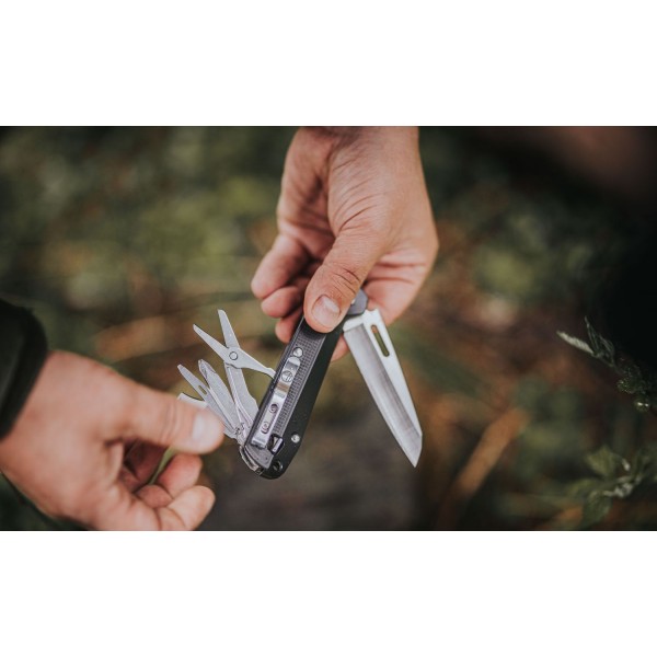 Нож-мультитул Leatherman Free K4 Gray (832666)