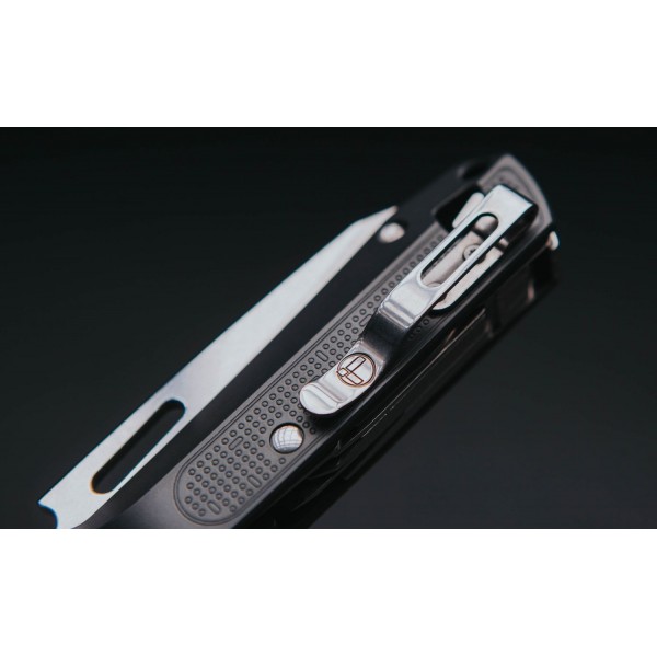 Нож-мультитул Leatherman Free K4 Gray (832666)