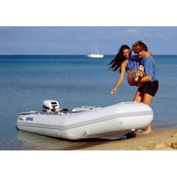 Надувная лодка Brig Dingo D265W (белая): компактная и надежная