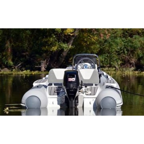 Крейсерский RIB Kolibri Gala Viking V330 — стиль на воде