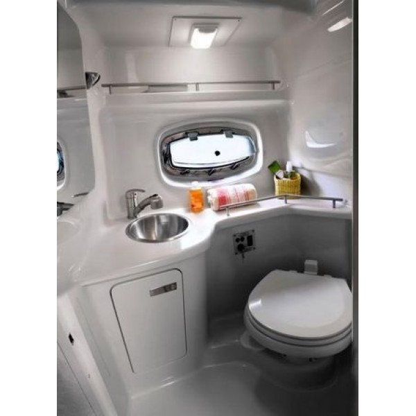 Пластиковый катер Sea Ray 280 Sundancer