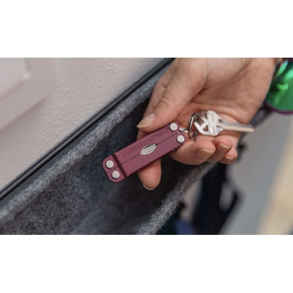 Мультитул Leatherman Micra Cherry (833040)