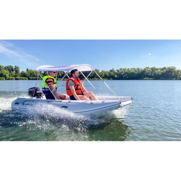 Катамаран Kolibri Sea Cat KM-380CM: компактный и надёжный выбор