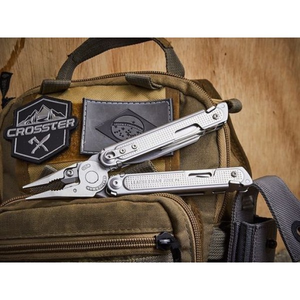 Мультитул Leatherman Free P4 832642