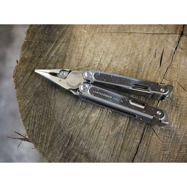 Мультитул Leatherman Free P4 832642