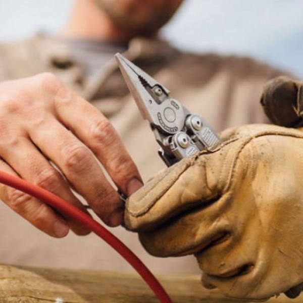 Мультитул Leatherman Free P4 832642