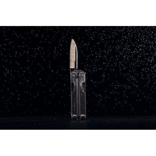 Мультитул Leatherman Free P4 832642
