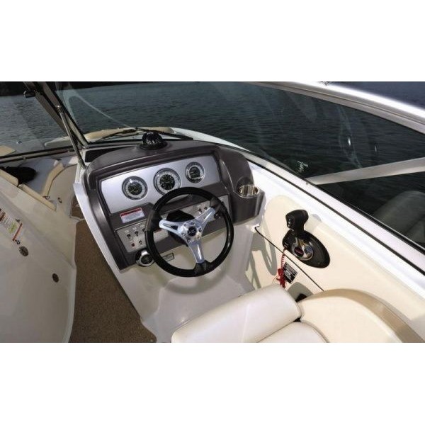 Пластиковый катер Sea Ray 300 Sundeck