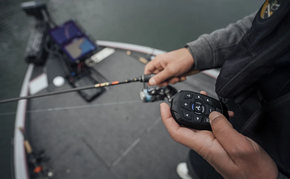 Lowrance Ghost X