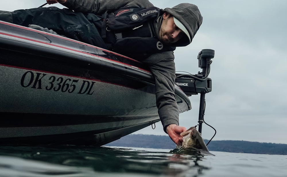 Lowrance Ghost X