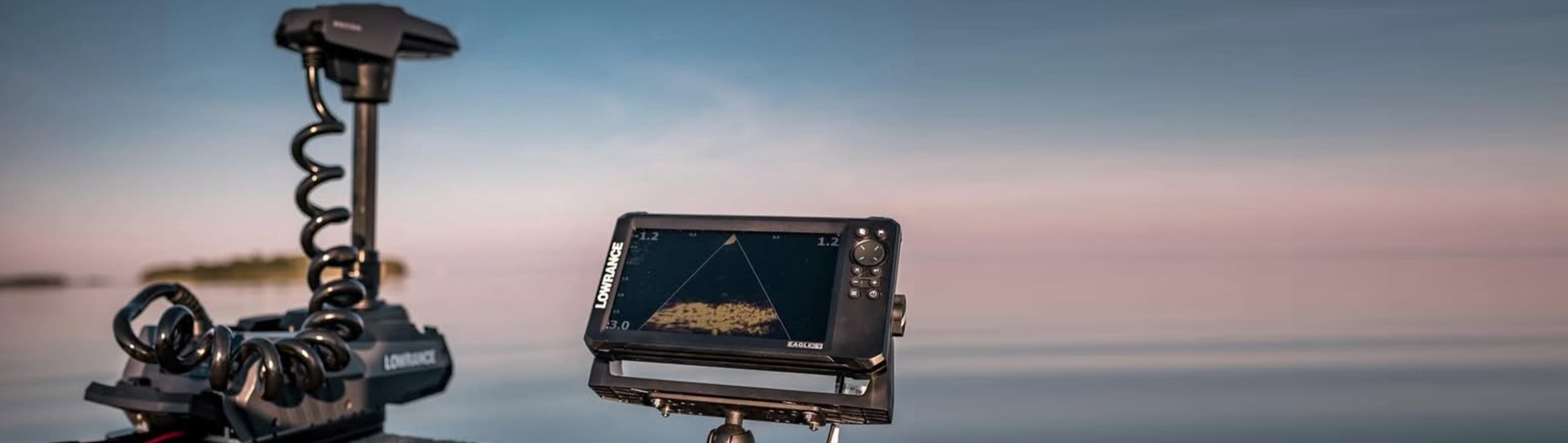 Lowrance Recon